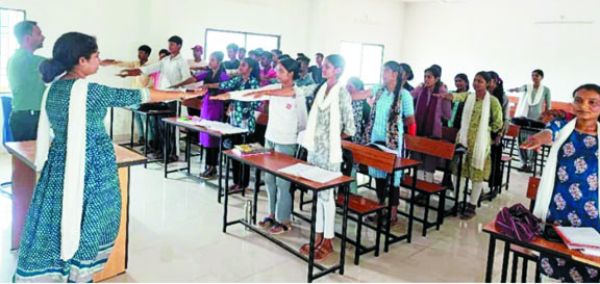 पुलिस स्मृति दिवस पर शहीद विनोद को दी श्रद्धांजलि