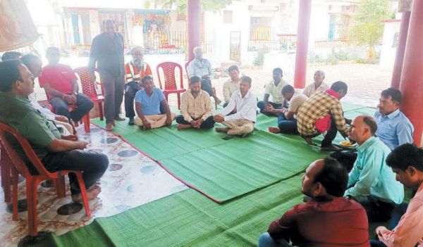 टिकुलिया में दीपावली मिलन