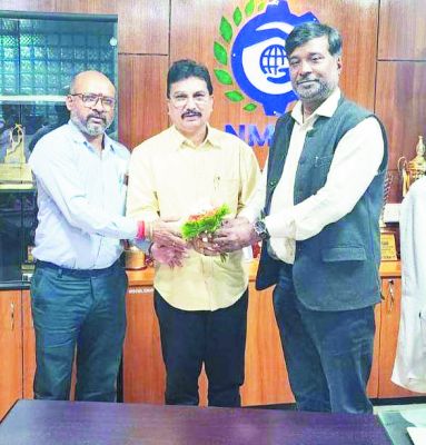 एनएमडीसी कर्मियों को एरियर्स भुगतान पर इंटक किरंदुल ने जताया आभार