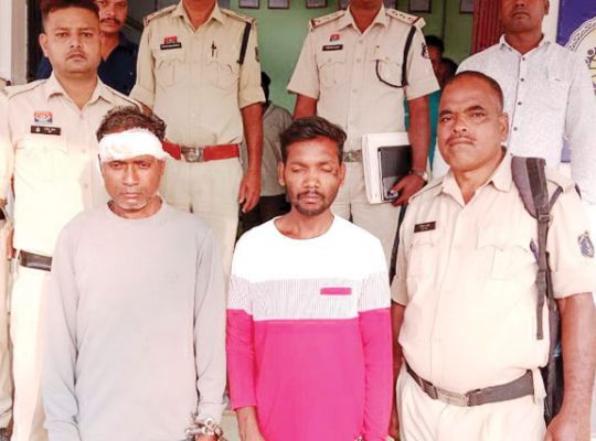 बकरा चोरी करने बुजुर्ग दंपति की हत्या, 2 आरोपी गिरफ्तार