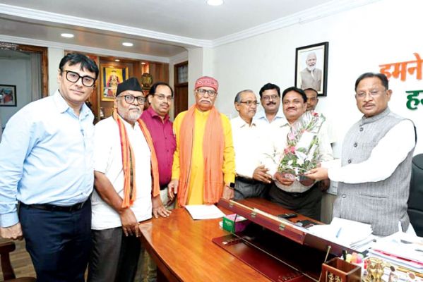 राज्य कर्मचारी संघ के प्रांतीय अधिवेशन अगले माह, सीएम साय को आमंत्रण