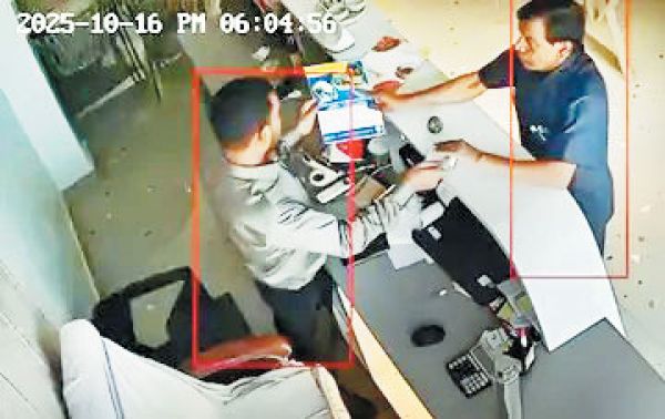 जांच रिपोर्ट में श्रम निरीक्षक दोषी पाए गए,  दीपावली पर व्यापारियों से वसूली का मामला