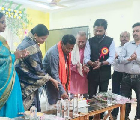 लैब टेक्नीशियन दिवस का आयोजन