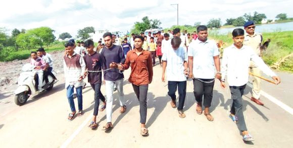  चाकू लहरा रील्स वायरल करने वाले अब जेल में