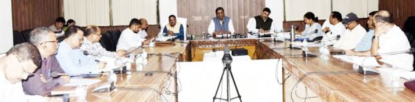 योजनाओं के प्रभावी क्रियान्वयन पर जोर