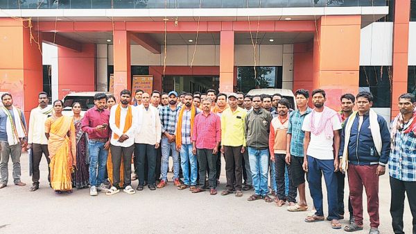 कन्या आश्रम कांटागांव में व्यवस्थाओं पर उठे सवाल