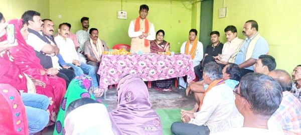 ओडिशा उपचुनाव: महासमुंद विधायक ने भाजपा प्रत्याशी जय ढोलकिया के लिए किया प्रचार