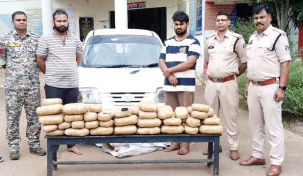  46 किलो गांजा संग दो तस्कर गिरफ्तार