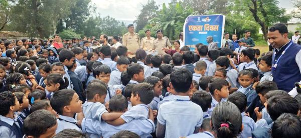 एकता दौड़ व विभिन्न जागरूकता कार्यक्रम