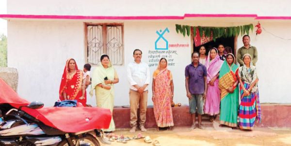 रजत जयंती महोत्सव पर कोण्डागांव में नये घरों की खुशियां