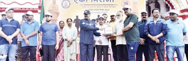  एकता दौड़, सैकड़ों युवाओं ने लिया एकता का संकल्प