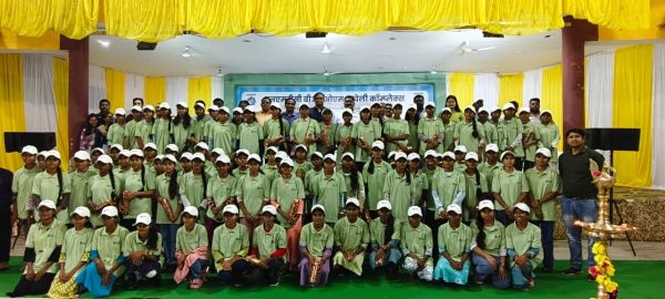 एनएमडीसी की पहल से आदिवासी बालिकाओं को मिली नई दिशा 