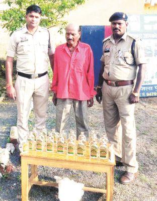 महाराष्ट्र की अवैध शराब संग 2 आरोपी गिरफ्तार