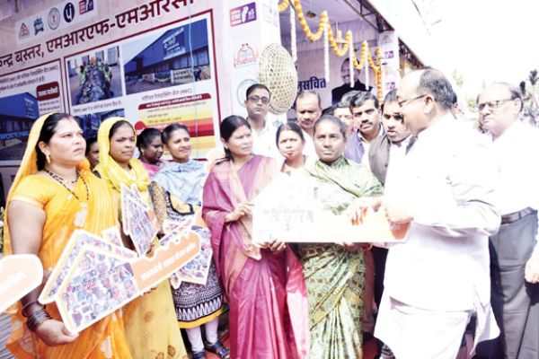 छत्तीसगढ़ रजत जयंती समारोह: शासन की योजनाओं का लाभ पाकर खिले हितग्राहियों के चेहरे