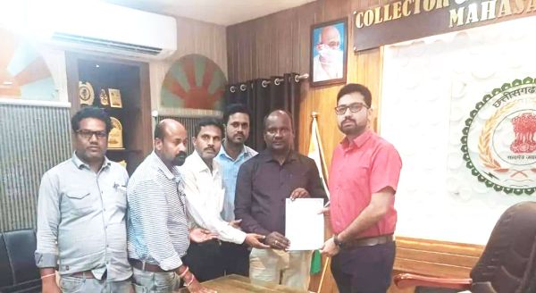 पंचायत सचिव पर मनमानी का आरोप,  पंचों ने दी सामूहिक इस्तीफे की चेतावनी