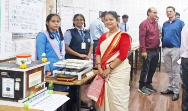 नर्रा की प्रतिभा ने बनाया हेल्थ मॉनिटर प्रोजक्ट