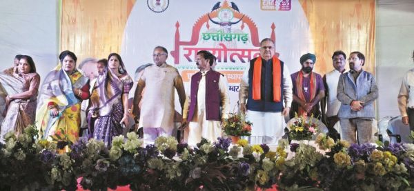 छत्तीसगढ़ देश के अग्रणी राज्यों में शामिल - रमन