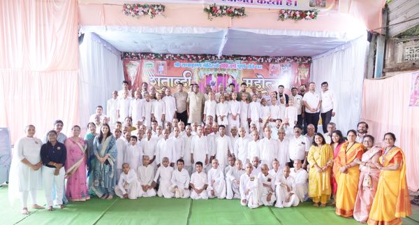 ब्राम्हणों को भोजन प्रसादी कराकर किया शुभारम्भ