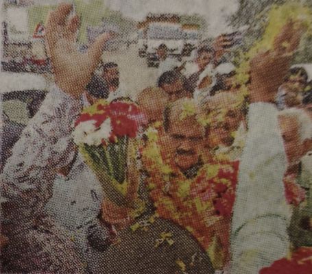 श्रीसीमेंट संयंत्र में रवि तिवारी  की वापसी पर स्वागत