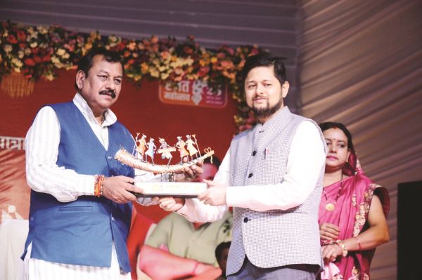 राज्योत्सव के दूसरे दिन रंगारंग सांस्कृतिक कार्यक्रमों ने बांधा शमा