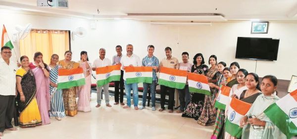 भारत की बेटियों की ऐतिहासिक जीत पर भिलाई चेम्बर में उत्सव