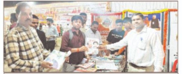 योजनाओं और विकास कार्यों की झलक से प्रभावित हुए नागरिक