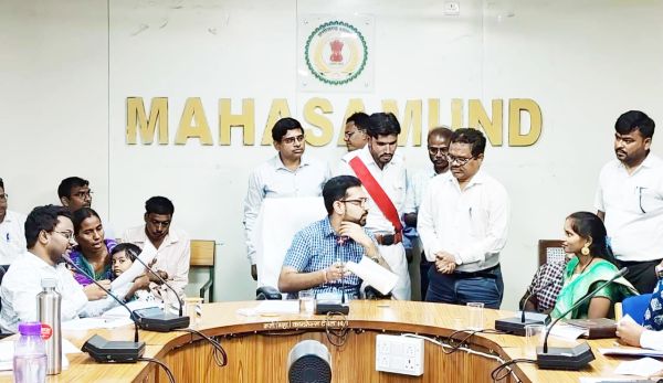 जन चौपाल में  48 आवेदन