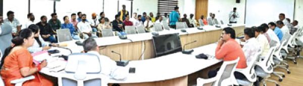 शहर की सफाई पर महापौर की दो टूक-सफाई नहीं तो भुगतान नहीं