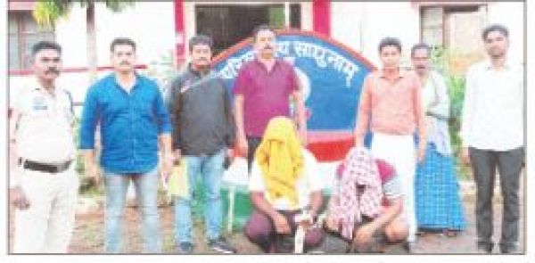 अभनपुर में महाराष्ट्र क्राइम ब्रांच की दबिश, ठगी के दो आरोपी गिरफ्तार