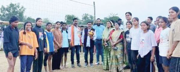 बस्तर ओलंपिक समापन समारोह में विधायक विनायक  हुए शामिल