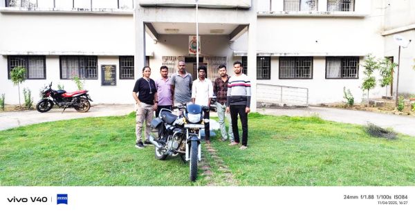 बाइक चोरी, आरोपी गिरफ्तार