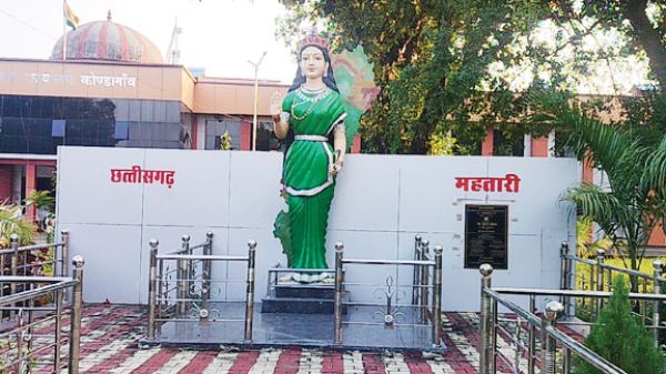  राज्य स्थापना दिवस पर छत्तीसगढ़ महतारी की प्रतिमा की अनदेखी, लोगों ने जताई नाराजगी