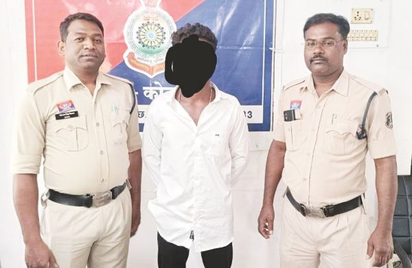 अवैध शराब परिवहन करते आरोपी पकड़ाया