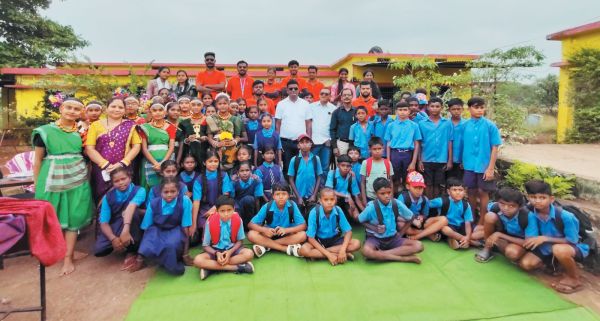 जंवईबांधा शाला में बीपीएड प्रशिक्षुओं का सम्मान, कक्षा 7वीं रही प्रतियोगिता की विजेता