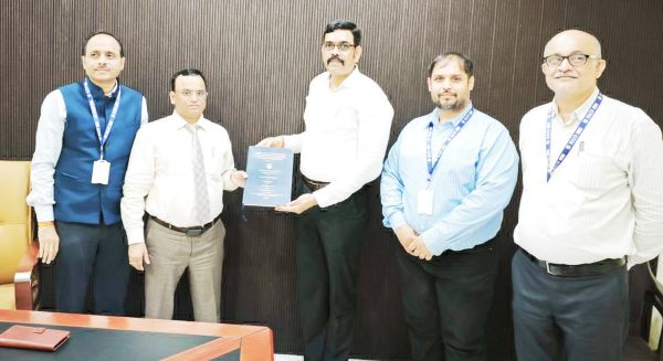 पीएचक्यू में पदस्थ इंटेलिजेंस डीएसपी चंद्रा को मिली पीएचडी की उपाधि