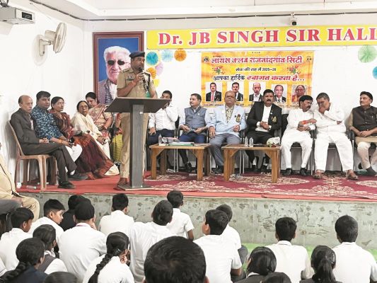 बच्चों को मिली यातायात नियमों की जानकारी