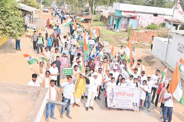 सरदार पटेल की प्रेरणा से अखंड भारत की नींव हुई मजबूत-सांसद रूपकुमारी