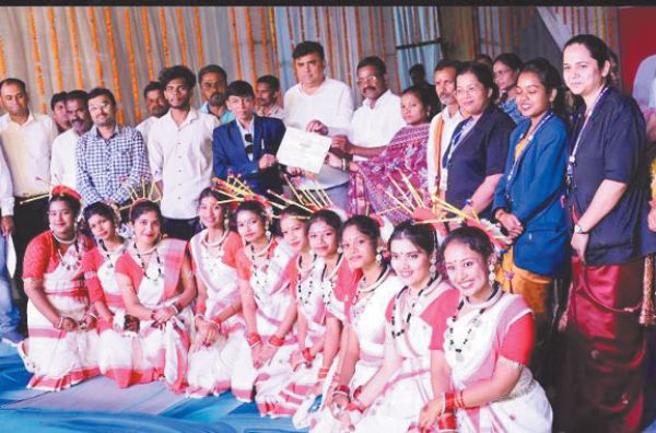 राज्य उत्सव में चावरा स्कूल ने मचाई धूम