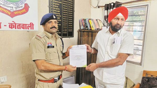 जब्त ठेले को भाजपाई और निगम प्रशासन दूसरे को बेच रहे-कुलबीर