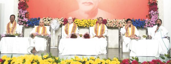 महान आत्माओं का संग मिलना बहुत ही सौभाग्य की बात- विजया दीदी