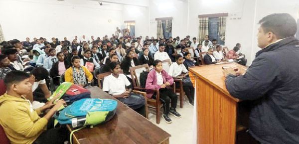 पीजी कॉलेज में यूथ डायलॉग सीरीज