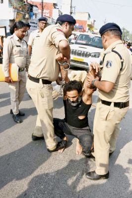 हिस्ट्रीशीटर सूदखोर वीरेंद्र भाई का ठिकाना नहीं बता रहा