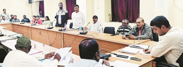 मोबाइल टॉवरों पर निगम की सख्ती, 7 दिन में कराएं नवीनीकरण, अन्यथा कार्रवाई