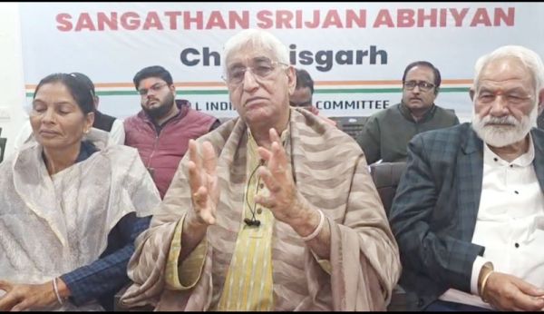 जो काम चुनाव आयोग को करना चाहिए, उसे मतदाताओं के सिर पर बोझ डाला गया-सिंह देव