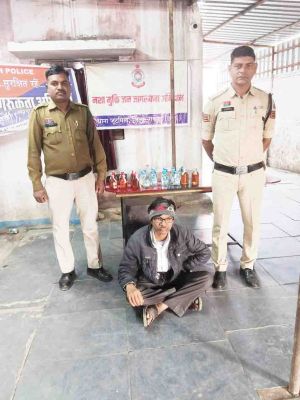 अवैध शराब संग आरोपी गिरफ्तार