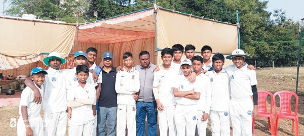 अंडर 14 क्रिकेट :  रायगढ़ ने बिलासपुर को हराकर पहला मैच जीता