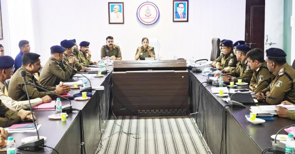 एसपी ने ली अपराध समीक्षा बैठक