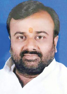 बिजली समस्याओं से परेशान उपभोक्ताओं  के लिए कैंप लगाने की मांग तेज