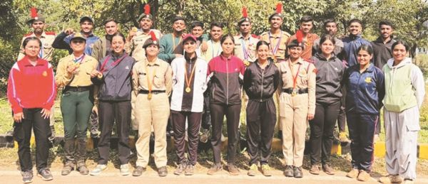 भारती विवि के कैडेट्स का रहा उत्कृष्ट प्रदर्शन