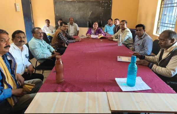 मोहगांव हाईस्कूल वीडियो प्रकरण:  बाल आयोग ने डीईओ से जांच रिपोर्ट मांगी